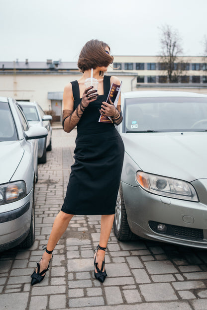 Pencil skirt with pockets