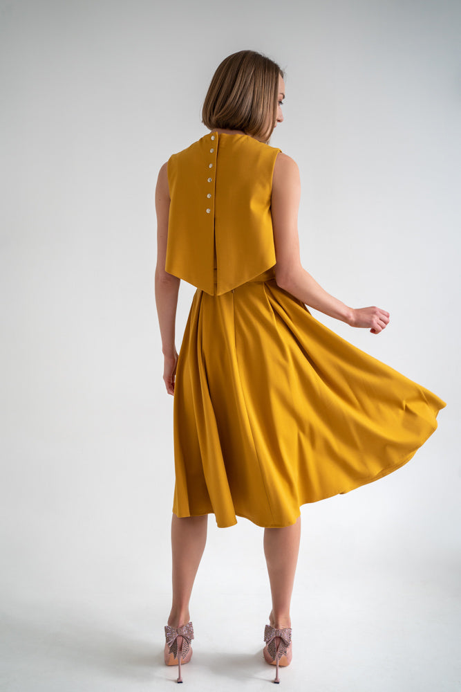 Mustard skirt 2025 with pockets